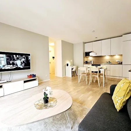 Cozy One Bedroom Flat With Convenient Parking-cd8